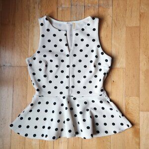 Soprano sleeveless B&W dot flair top, Medium